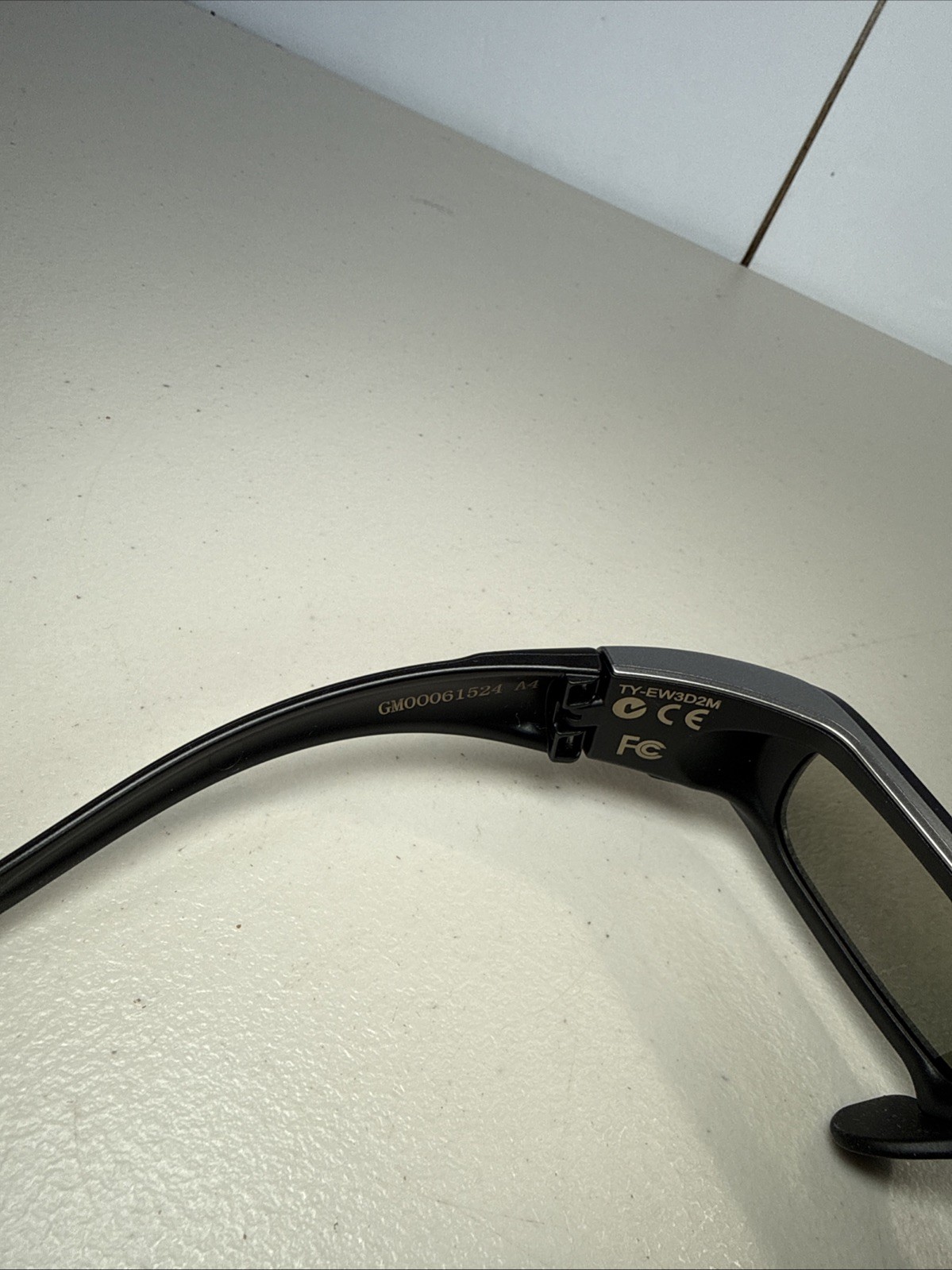 2 Panasonic TY-EW3D2M 3D Active Shutter Glasses UNTESTED/FOR PARTS