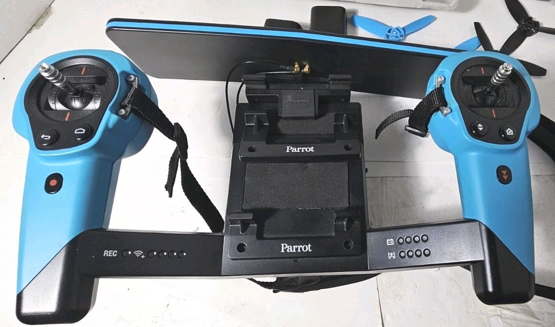 Parrot Bebop Drone Skycontroller Set Fpv Quadcopter With Camera Remote Control
