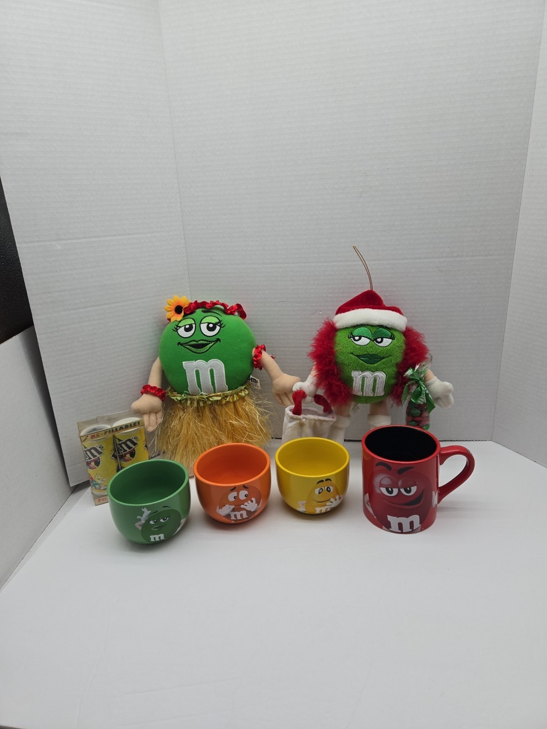 LOT of M&M Candy Plush -  Mug - Candy Bowls - Salt And Pepper - Hula - Boa Green