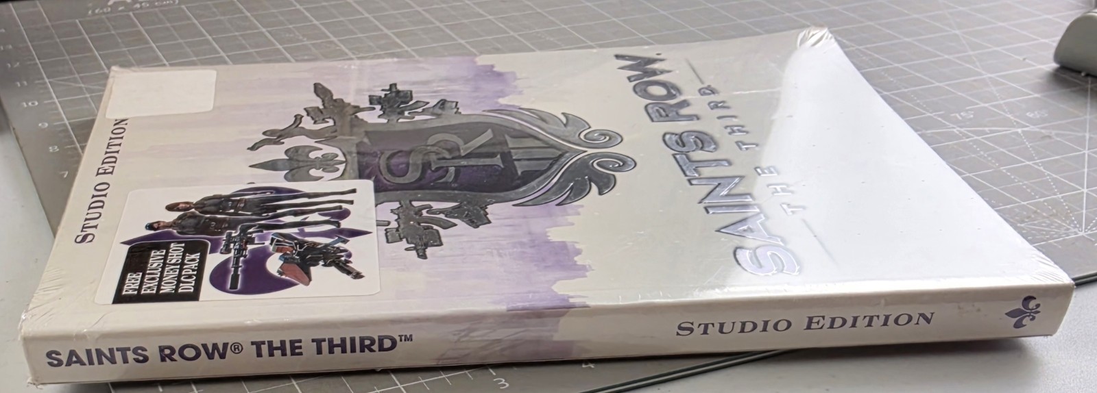 Saints Row The Third Studio Edition Strategy Guide, New Sealed Shrink Wrap