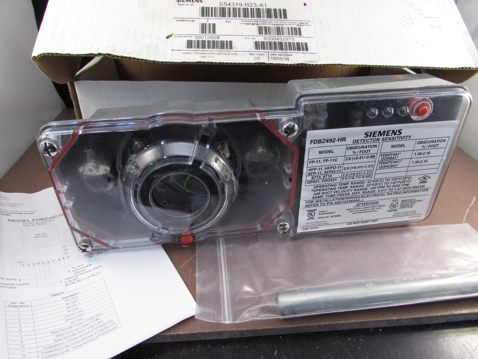 SIEMENS DUCT SMOKE DETECTOR HOUSING / S54319-B23-A1