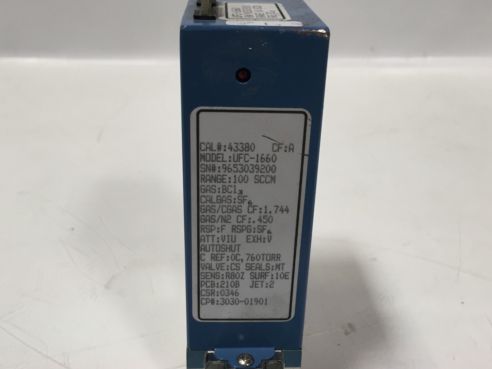 UNIT UFC-1660-BC13 Mass Flow Controller