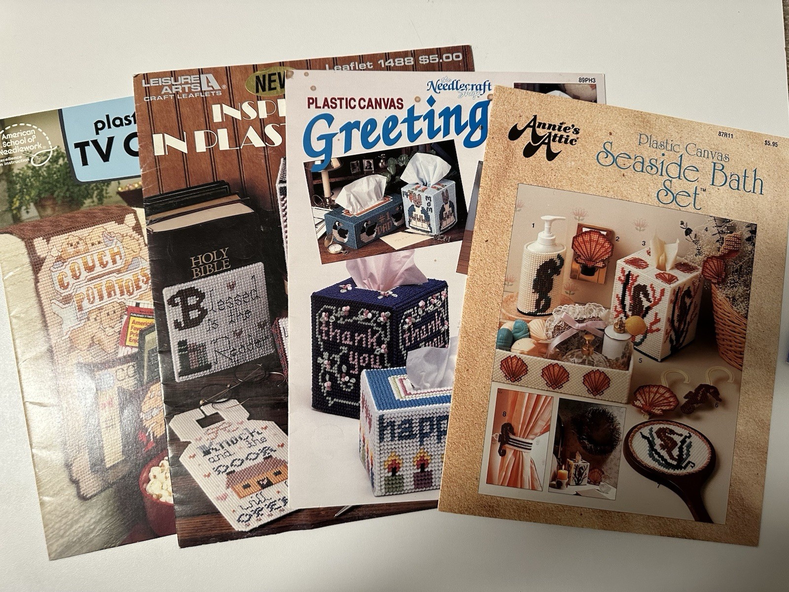 Plastic Canvas Pattern Booklet Lot of 4 Annie’s Attic Needlecraft Leaflets