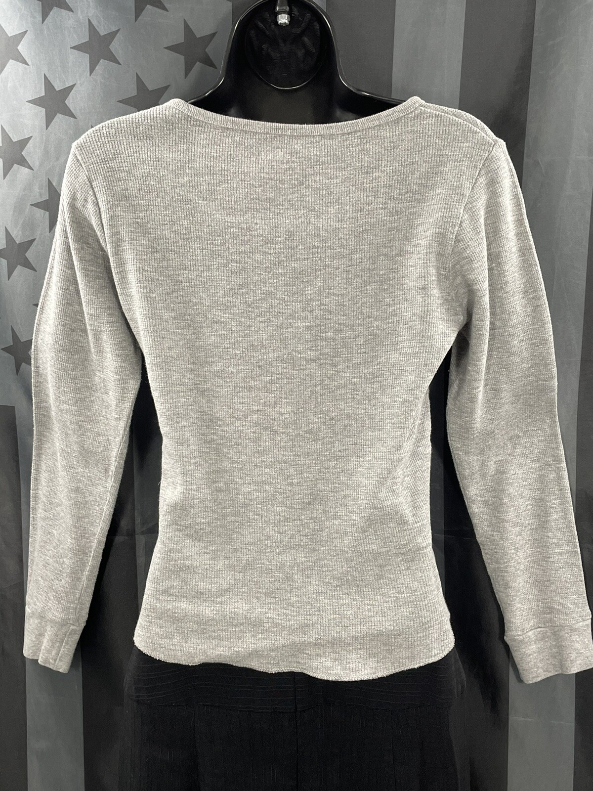 GILDAN Smart Basics Gray Thermal Top Size SMALL Base Layer Under Shirt GUC