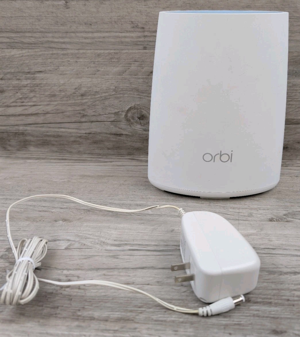 NETGEAR Orbi RBR40 Home Mesh WiFi Tri-Band Router