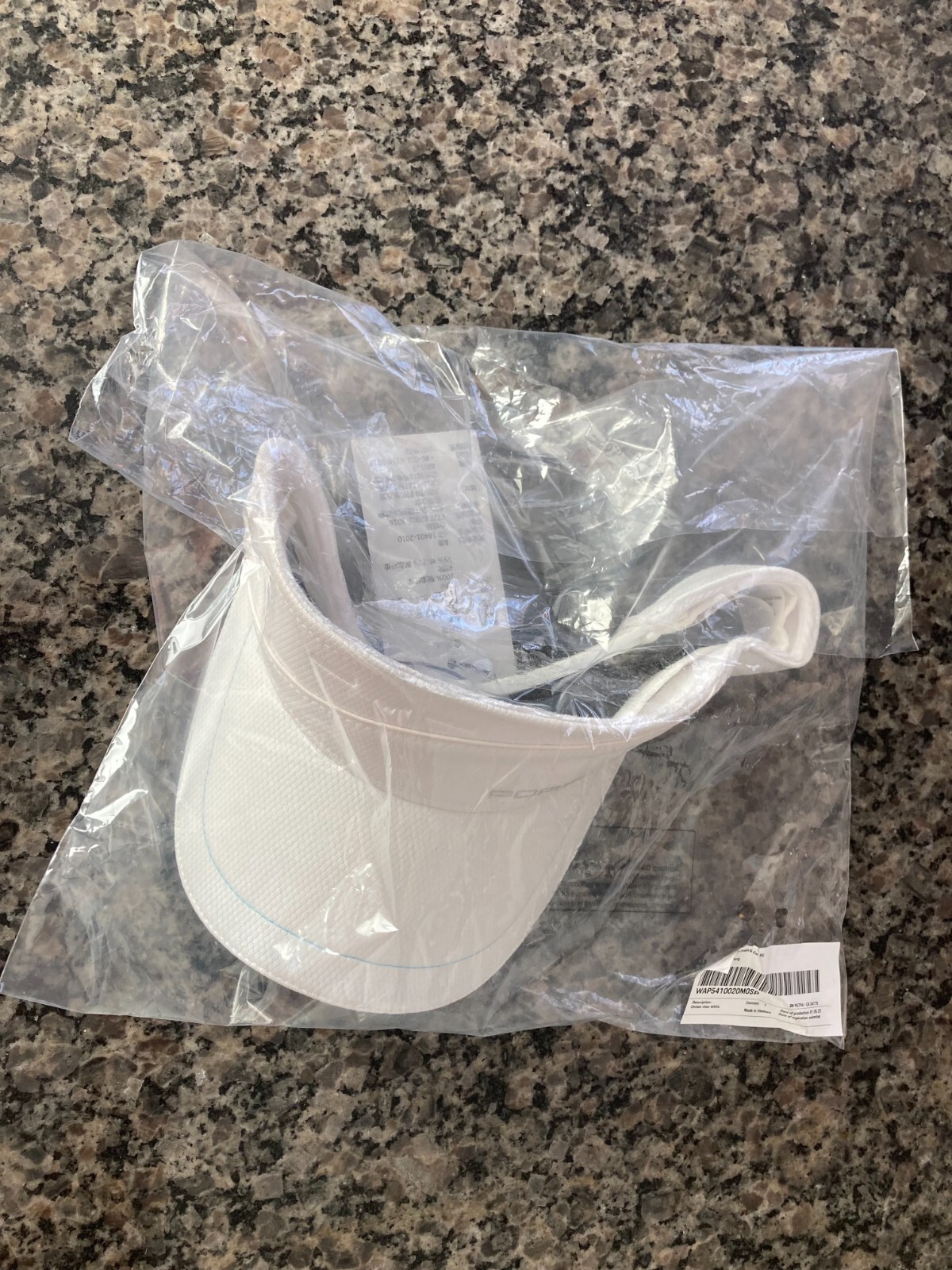 PORSCHE DESIGN NIB WHITE ADJUSTABLE SPORT VISOR W/PORSCHE SCRIPT IMADE IN 2022.