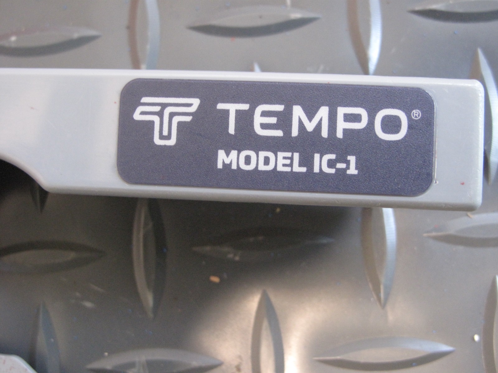 Nice Tempo Communications model 501 tracker II cable locating system
