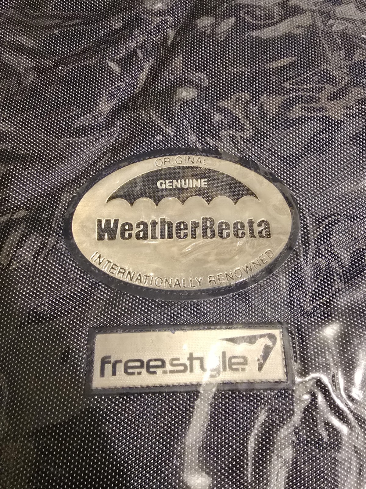 NWT Weatherbeeta ComFiTec Standard 84" Turnout Medium Blanket NEW