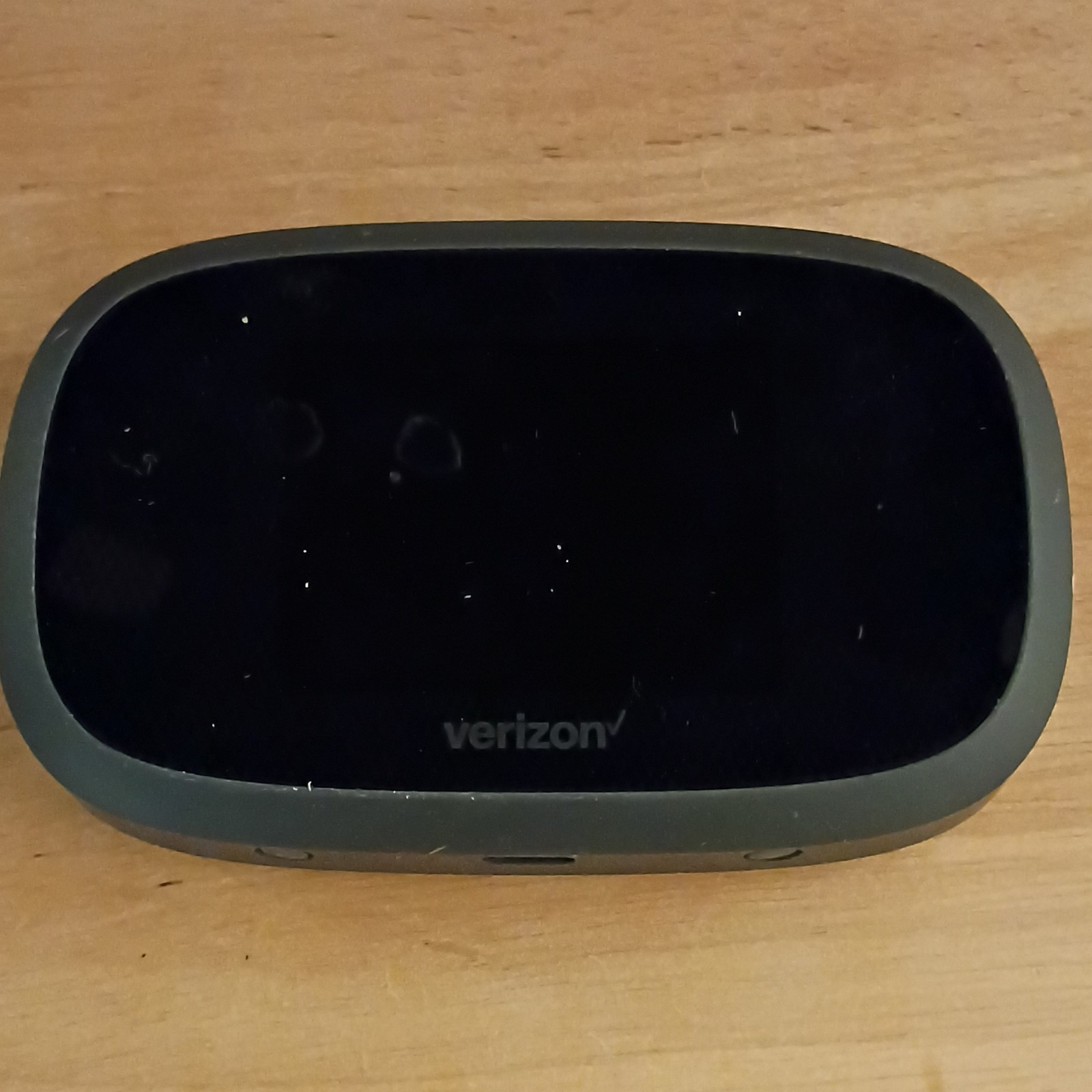 Verizon MiFi 8800L MIFI8800L 4G Wi-Fi Hotspot Modem Black/Gray