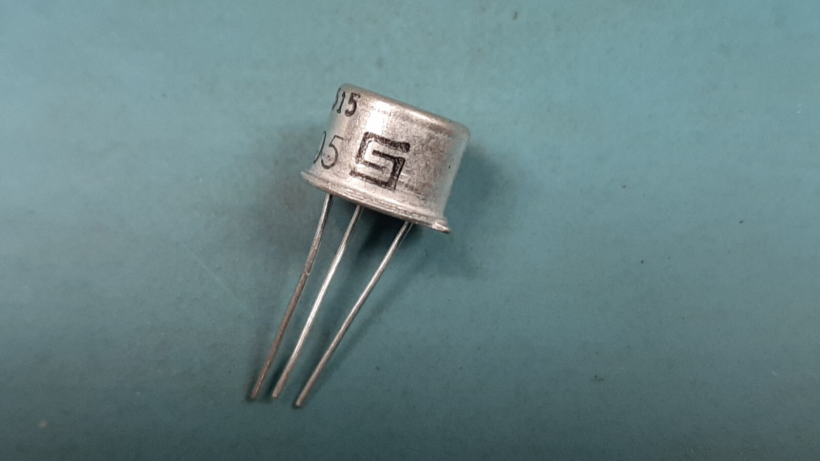 ( 3 PCS ) 2N2405 TRANSISTOR NPN SOLID STATE INC. 90V 1A TO-39