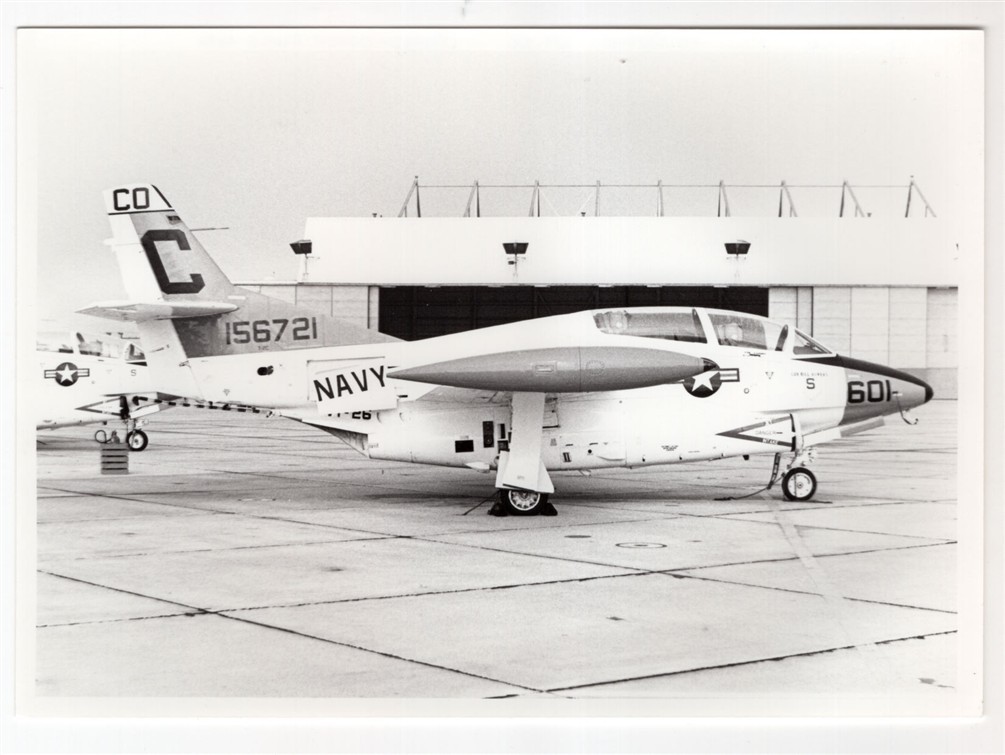 1983 Navy T-2C Buckeye Trainer 156721 of VT-26 at NAS Chase Field 5x7 Photo