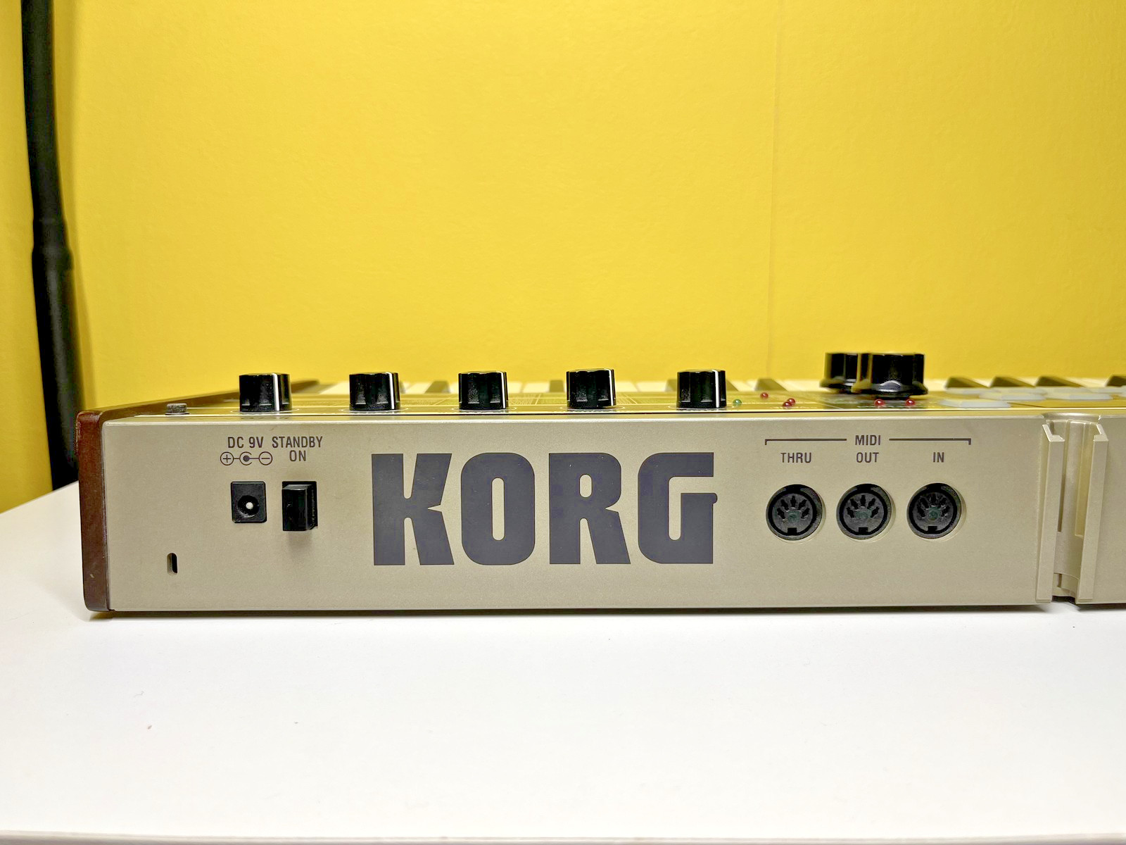 KORG MicroKORG Synthesizer Vocoder w/ PSU & MIC | Beautiful Condition