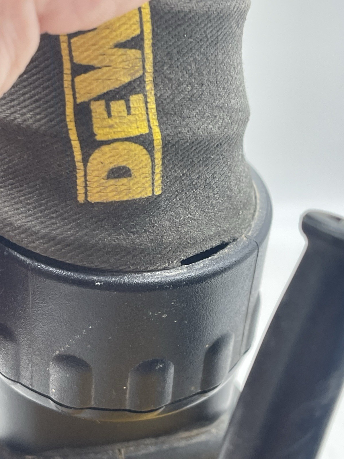 DeWalt DW421 Corded Orbital 5" Disc Palm Sander Hook N Loop Pad Bag E440