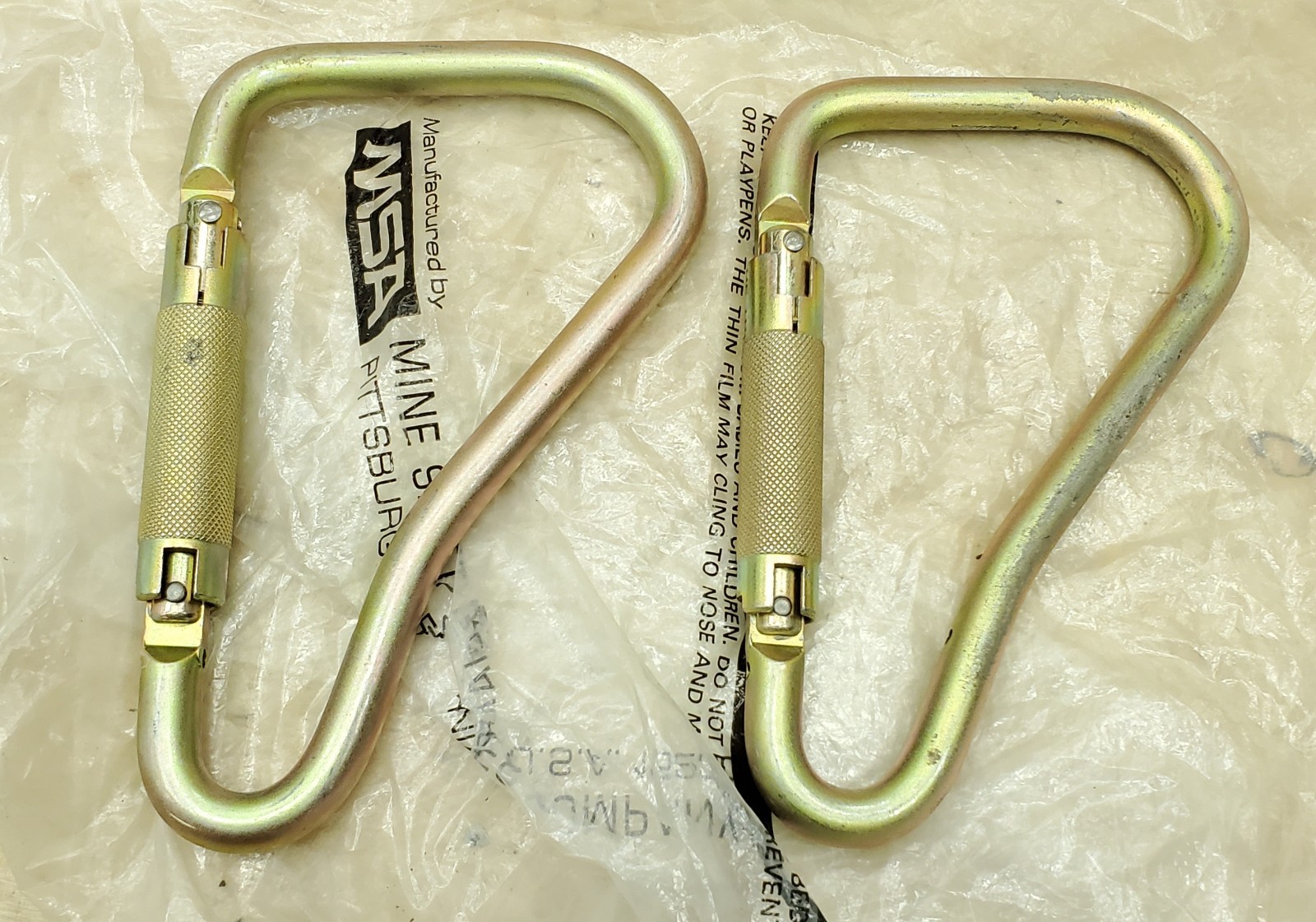 MSA FALL ARREST CARABINER Roofer Carpenter Lineman Laborer - Qty of 1