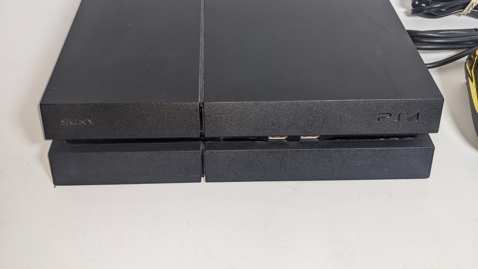 Sony PlayStation 4 PS4 Console Controller & Cables 1TB Memory Complete 12.52