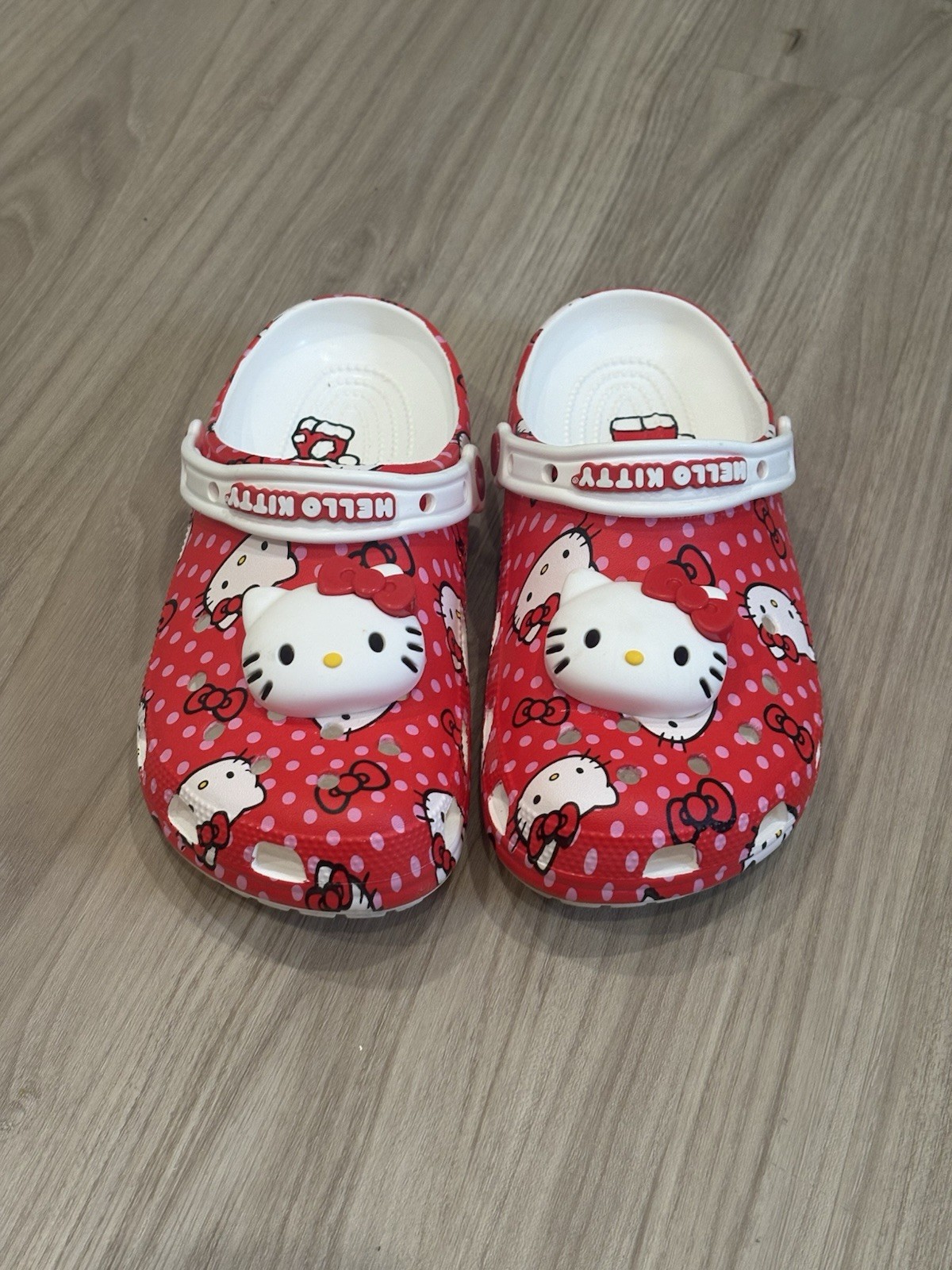 Sanrio Hello Kitty CROCS Classic Clog Women's Size 9 Men's 7 White/Red
