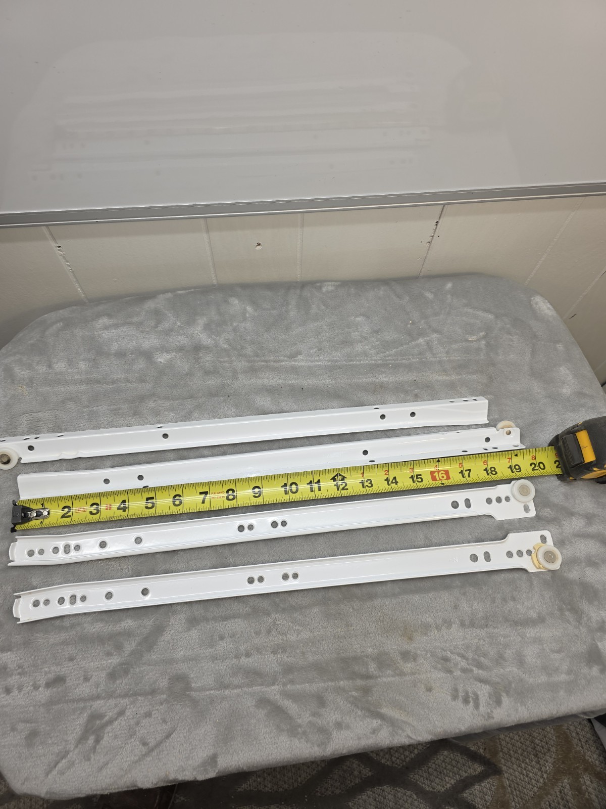 drawer slides19 1/2 Inches White
