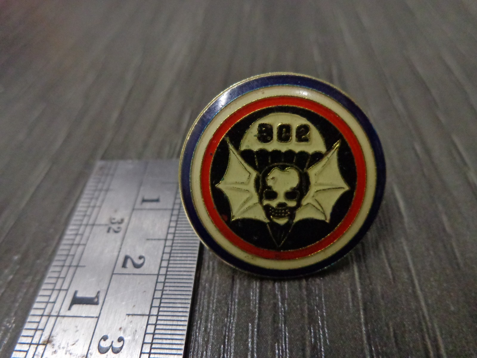 US ARMY 502ND PARACHUTE AIRBORNE INFANTRY REGIMENT ENAMEL LAPEL HAT PINBACK