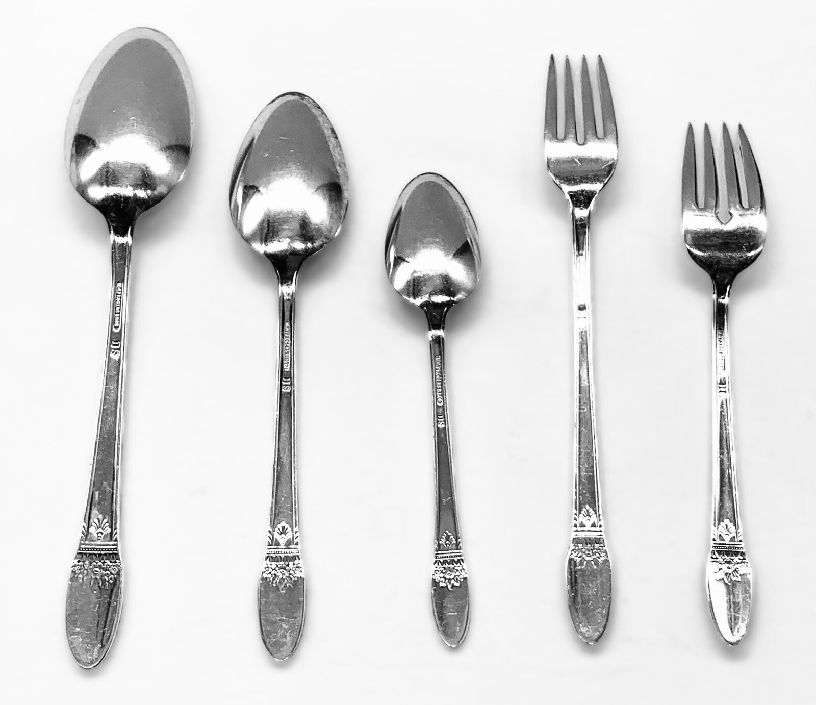 International Silver FIRST LOVE Silverplate 1937 Rogers Bros Flatware CHOICE