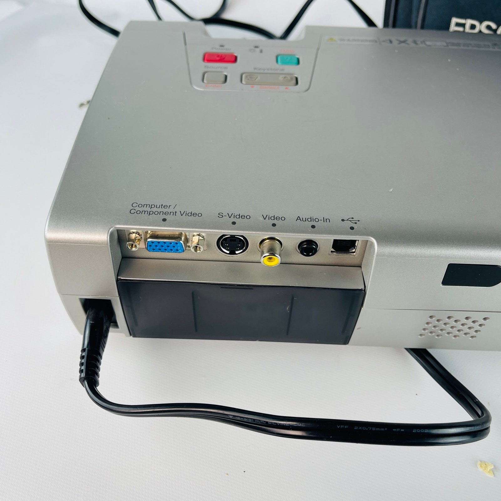 Epson PowerLite 730C LCD Projector with Cables, Case And Users Guide; NO Remote
