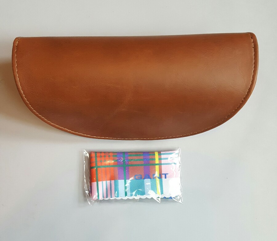 GANT LARGE TAN BROWN SUNGLASSES CASE WITH CLEANING CLOTH