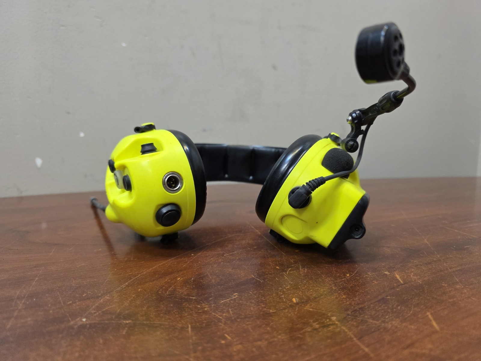 3M PELTOR LiteCom Plus Headset MT73H7A4610NA