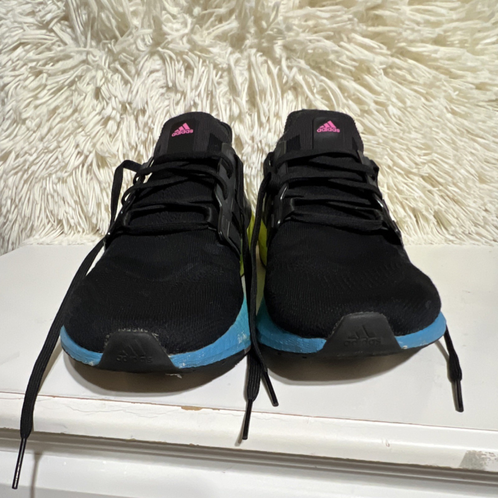adidas Ultraboost Men's Running Shoes Black Blue Yellow Mesh Size 11.5 GY6060