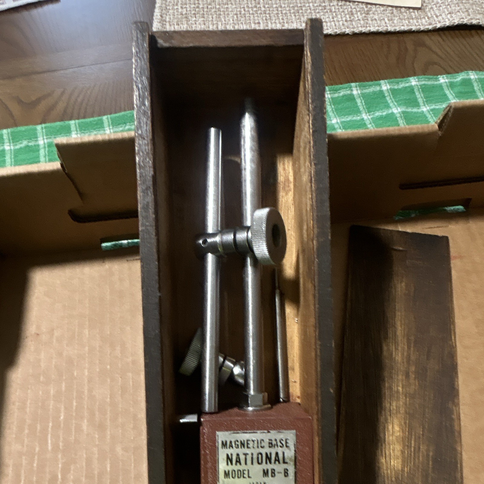 National Magnetic Base Indicator Holder, Adjustable Arm, Model MB-B