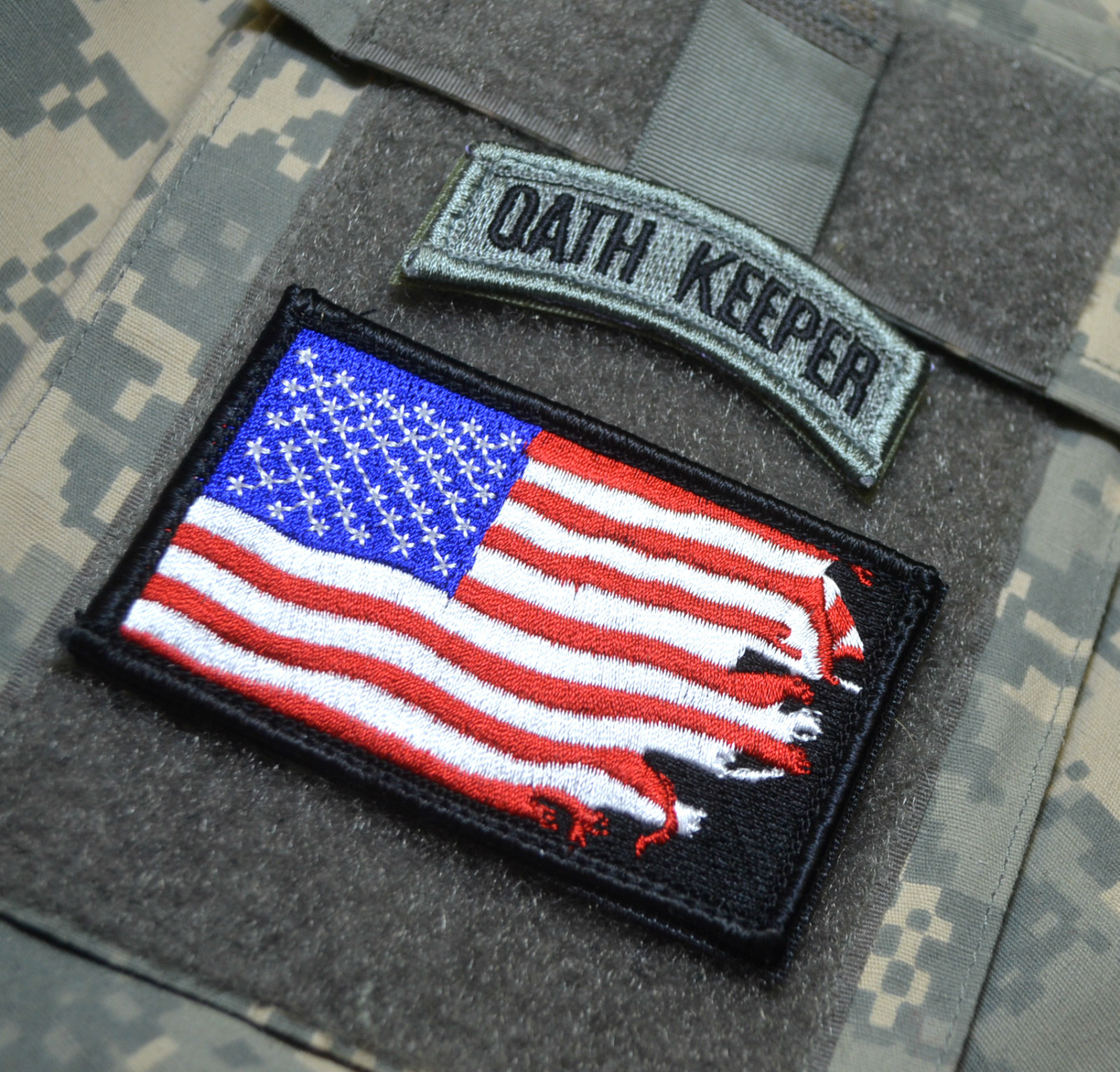WAR TROPHY SANDBOX DEPLOYMENT vêlkrö 2-PC: WAR TORN FLAG + SPECIAL OPERATIONS
