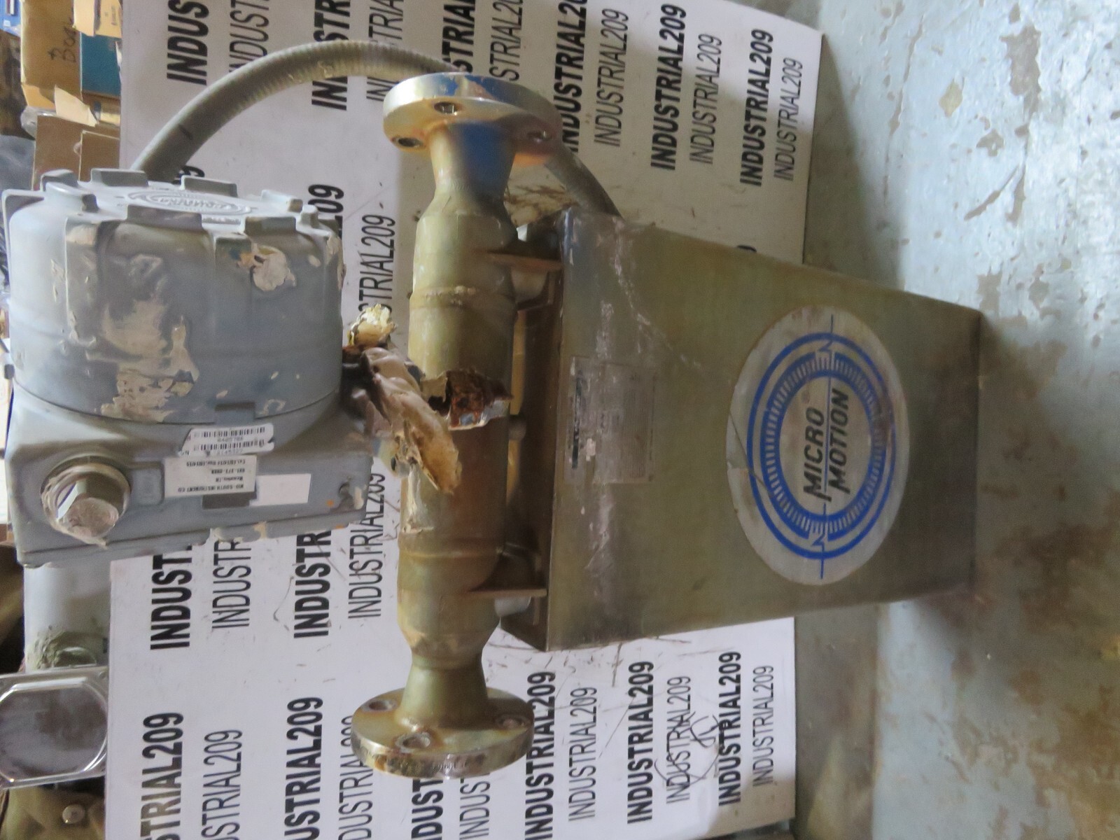 MICRO MOTION MASS FLOW SENSOR DS150S141 w/ IFT9701I3N3U USED