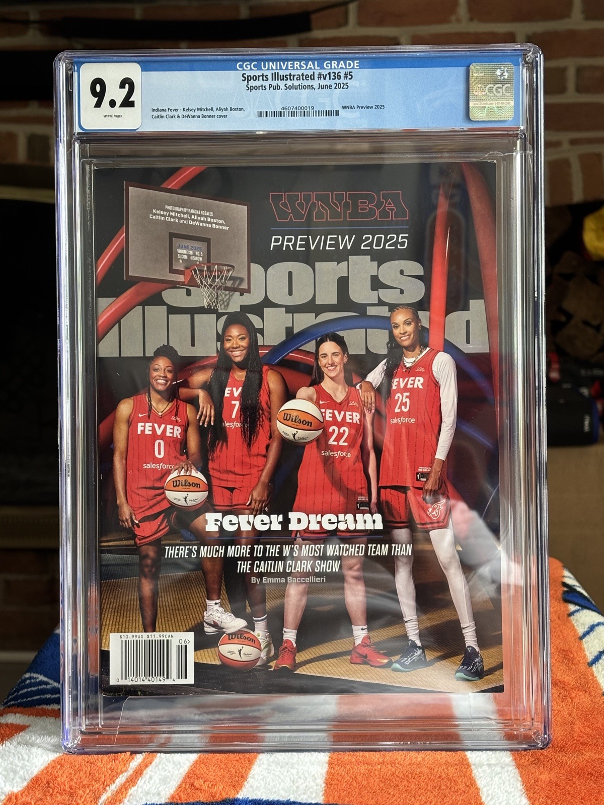 🔥 Sports Illustrated Caitlin Clark - 1st Cover- June 2025 - CGC 9.2🔥