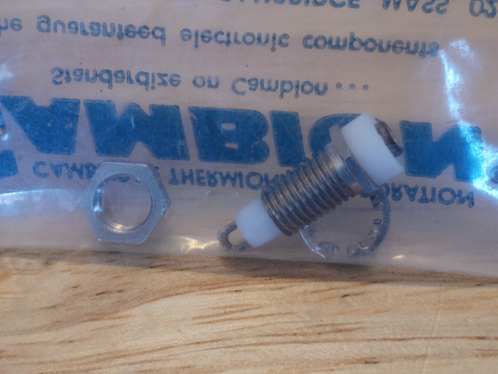 New Cambion #3359-01-0319 PTFE insulated thread mount socket .080 diameter pins