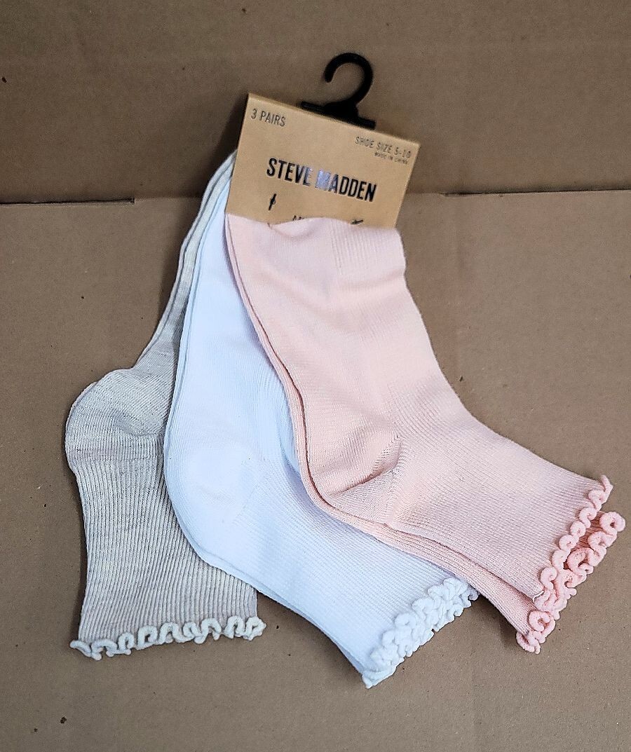 Women’s Steve Madden size 5-10 ankle socks 3 pairs