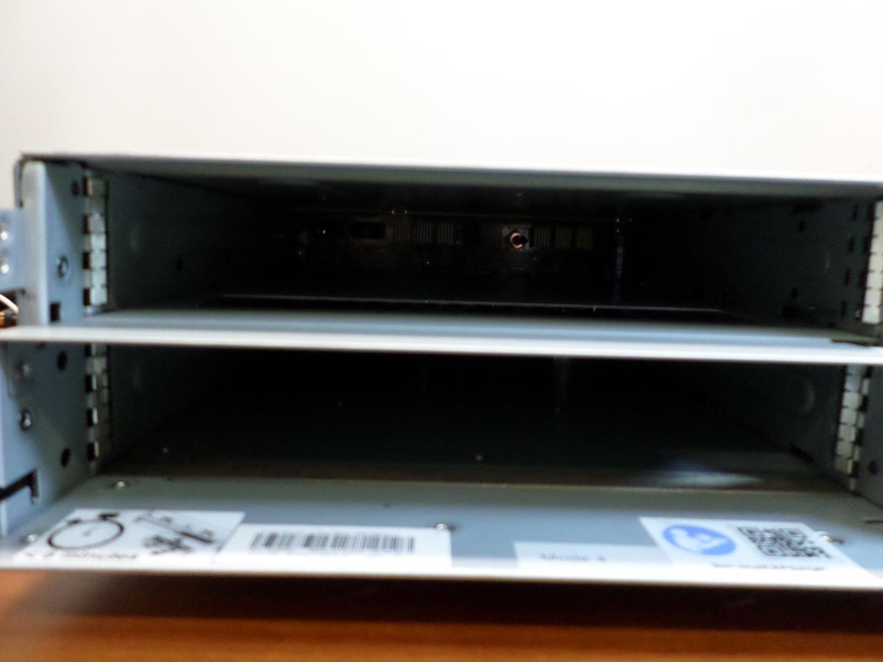 IBM EXP24SX 24 Bay SAS Storage Enclosure Chassis 5147-024