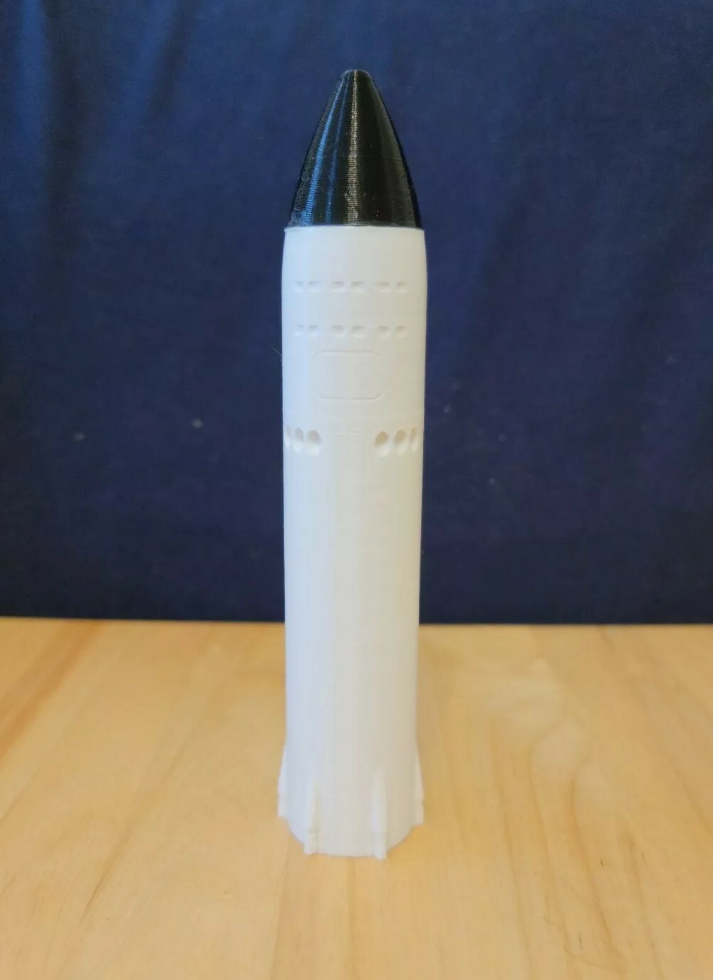 3D Printed SpaceX Lunarship (Moonship) Model  Rocket 1:300 Scale 6.5 inches