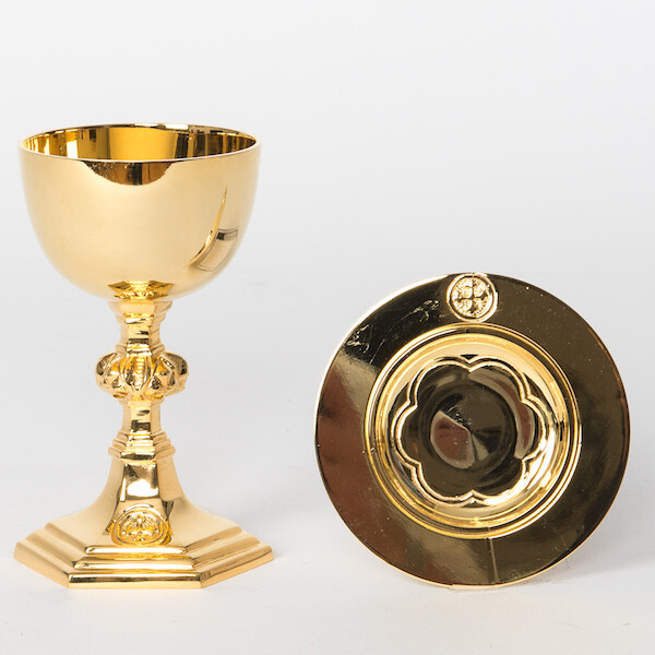 MINI 4 1/2" tall  GOLD PLATED TRAVEL CHURCH CHALICE AND PATEN SET #256