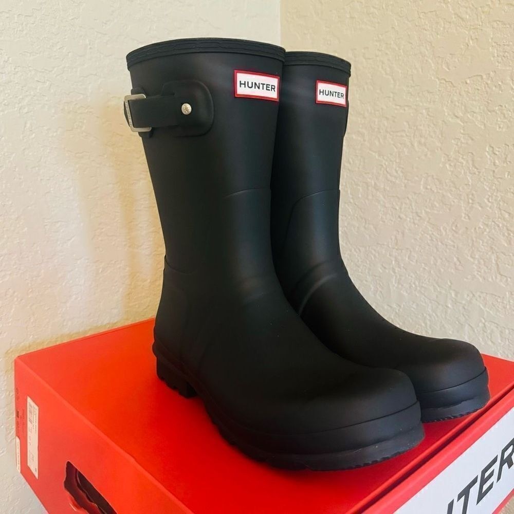 HUNTER Men's Original Short Waterproof Rain Boot, Rubber Black, Size 12, NWT