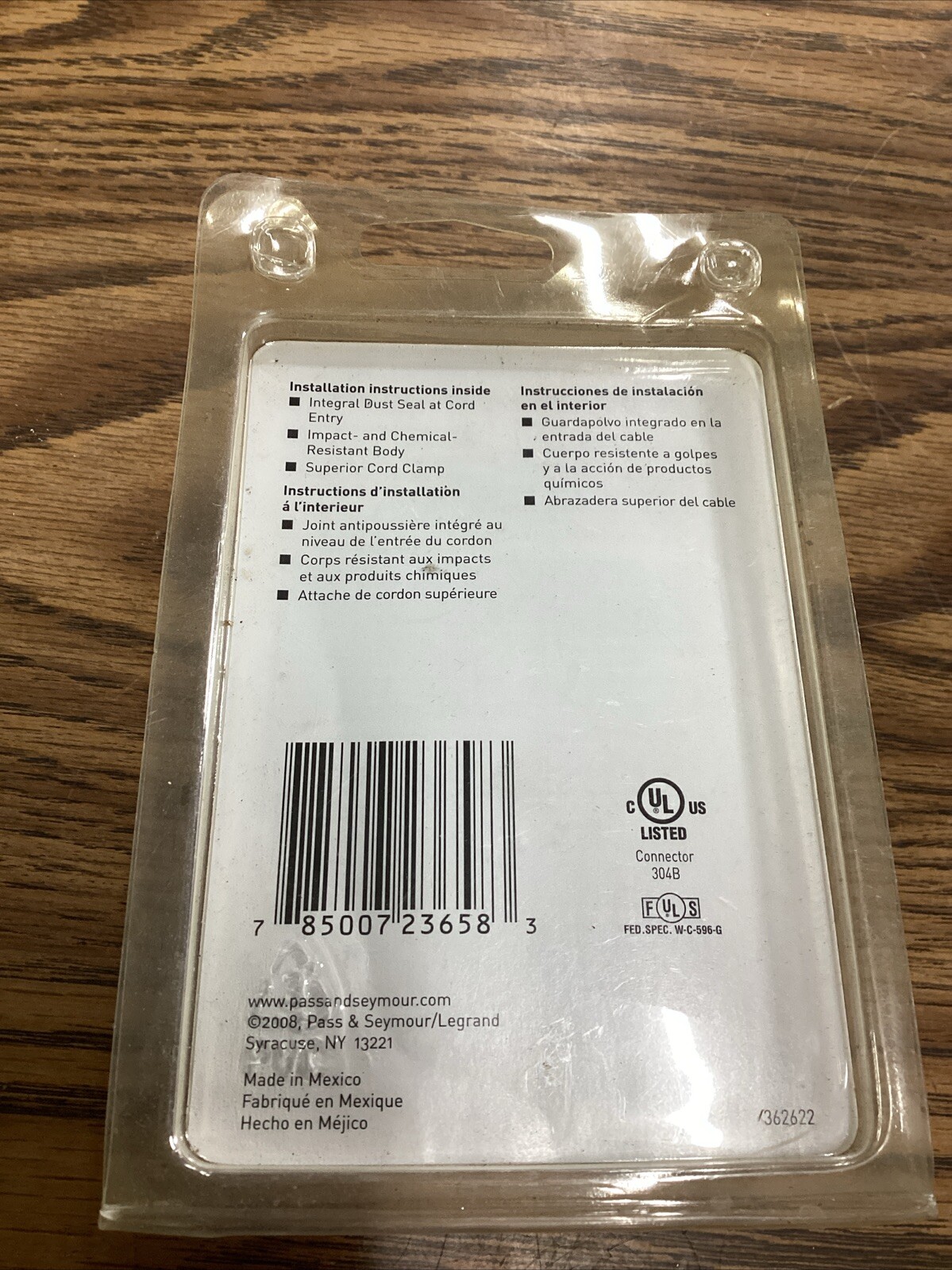 Pass & Seymour Turnlok Plug Locking Device PSL515-PCCV3