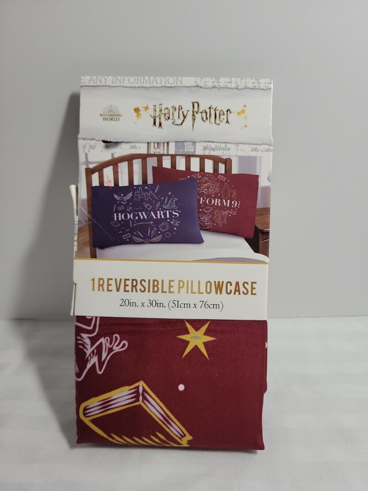 2 PCS. HARRY POTTER WIZARDING WORLD Reversible Pillowcase HOME to HOGWARTS