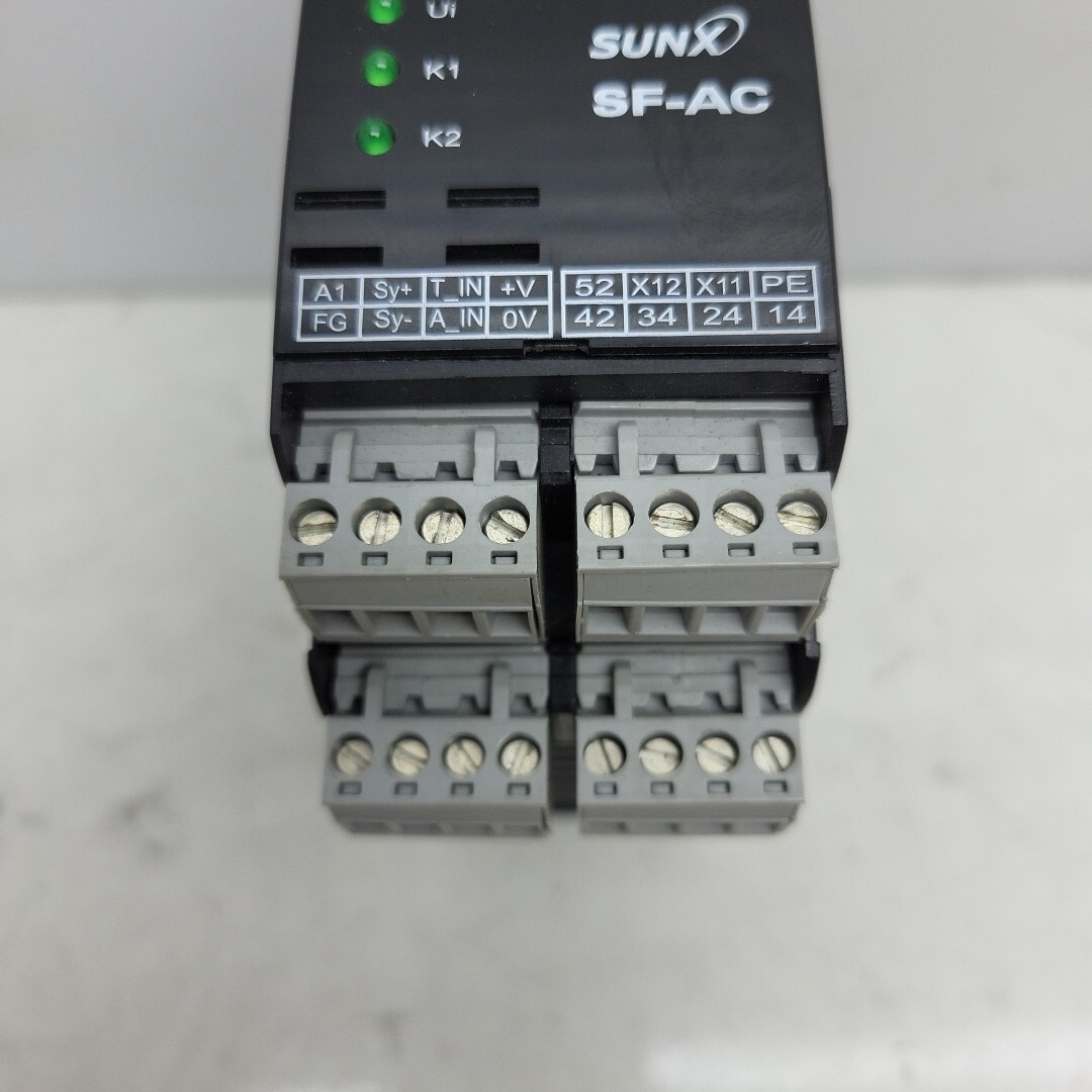 Sunx SF-AC Safety Relay Unit 24 Vdc
