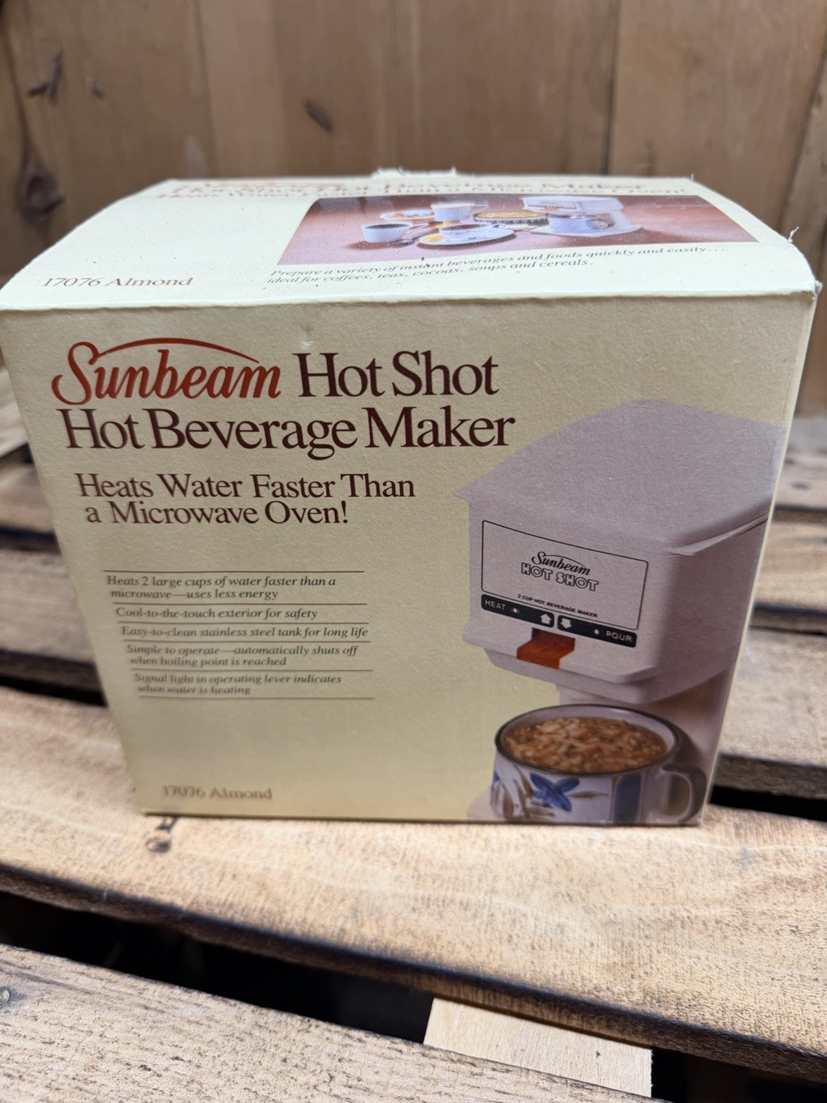 Sunbeam Hot Shot Beverage Maker 17076 Almond Water Dispenser 1985 Vintage New