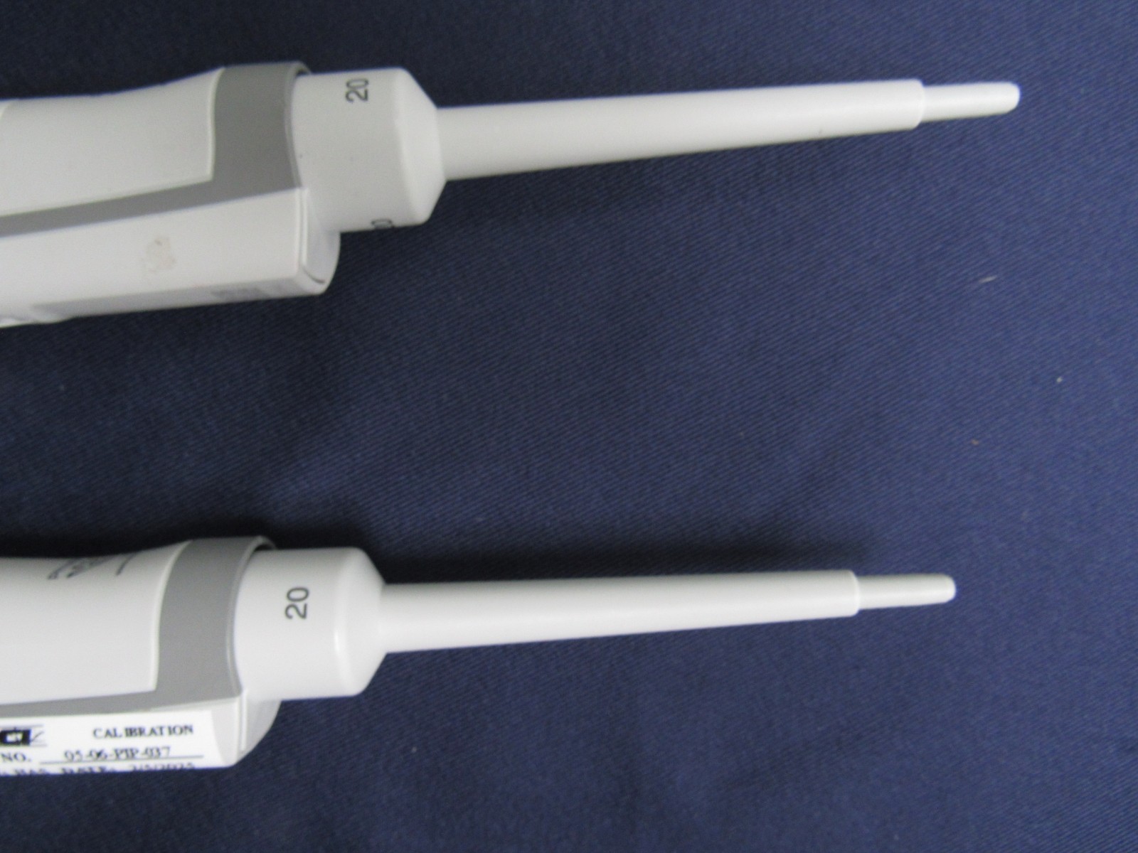 Eppendorf Research Plus 2-20uL Adjustable single channel Pipette CALIBRATED