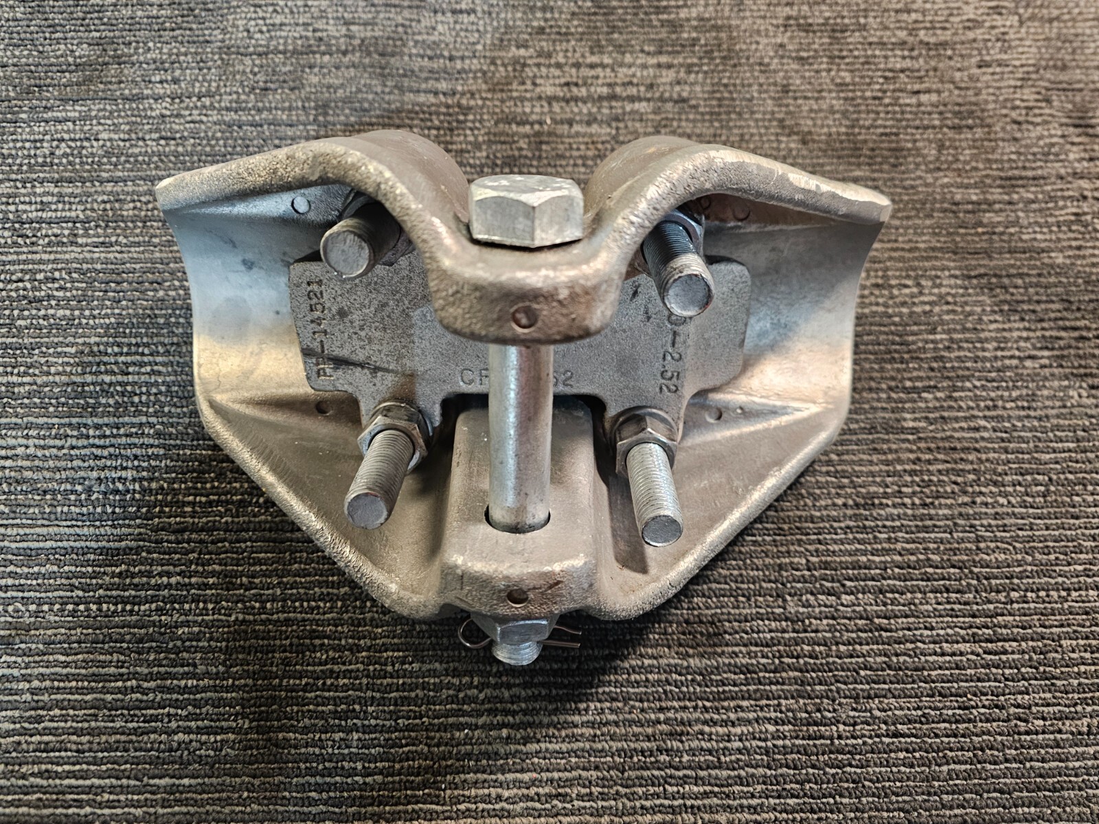 Anderson CFS-252-43 Suspension Clamp Socket Clamping Range 2.14-2.52 PP-14521