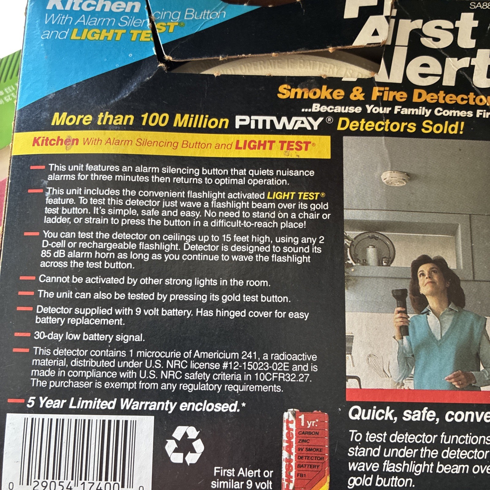 1990 First Alert Smoke & Fire Detector Kitchen W/light Test model SA88