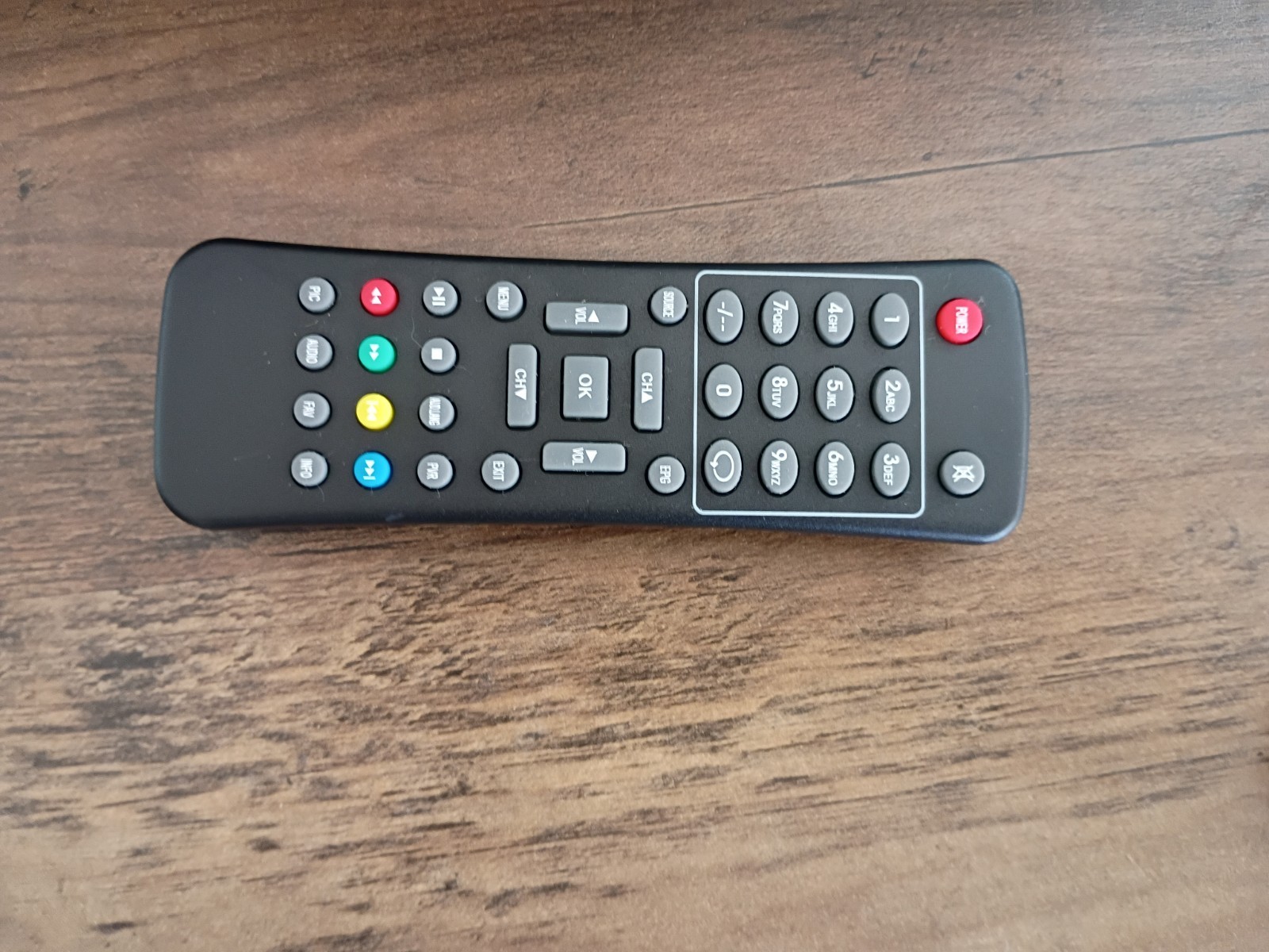 c6 mini wireless projector - with box and screen for use - tested and works.