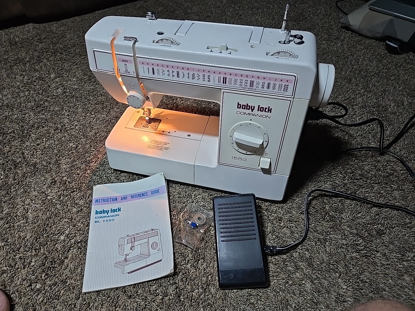 Baby Lock Companion Sewing Machine 1550, Cord, Book & Foot Pedal - Needs Tune Up
