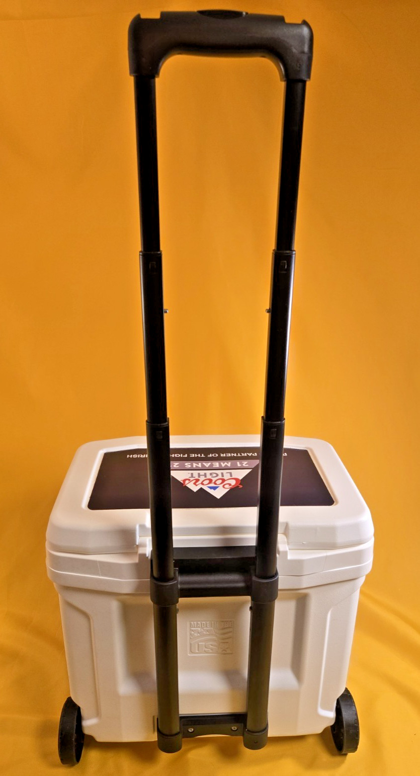 NOTRE DAME-COORS LIGHT-IGLOO PROFILE 16 ROLLER HARD-SIDED COOLER - RARE