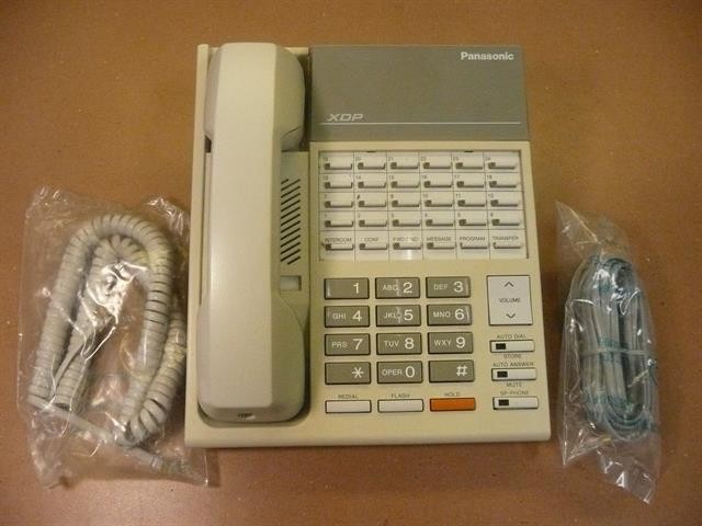 Panasonic KX-T7220 (B-Stock) Phone