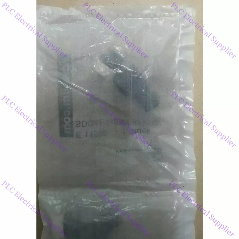 E11509 1PCS New Original IFM E11509 Connector Fast Shiping