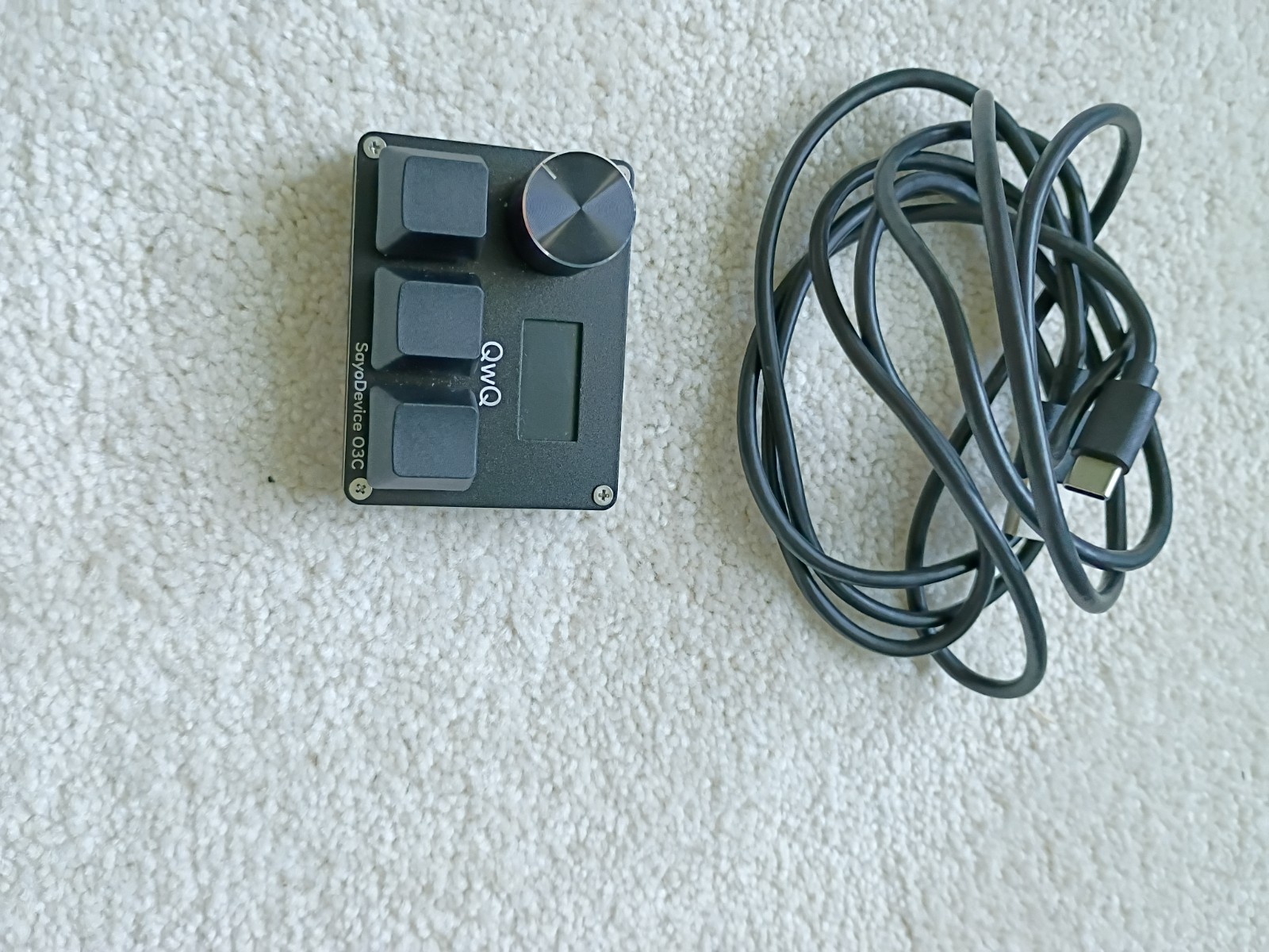 SayoDevice 03C Wired USB-C Macro Keypad with Rotary Knob
